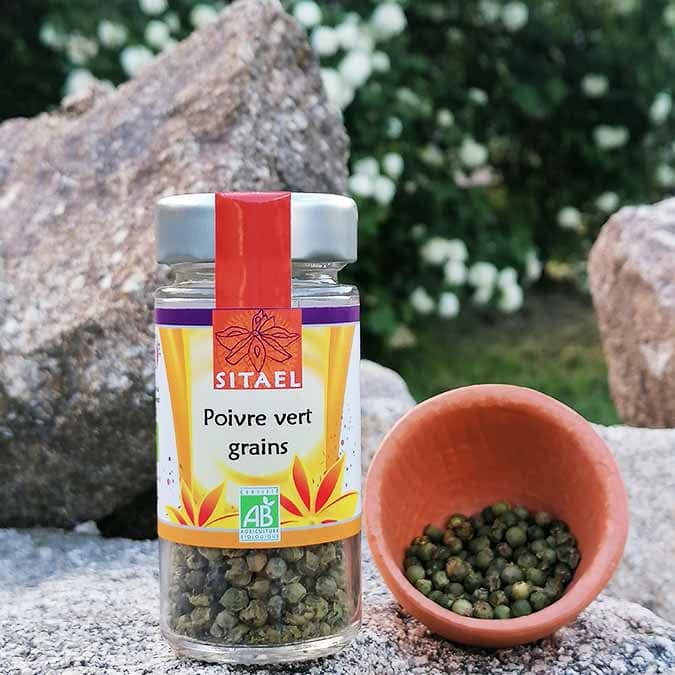 Poivre vert grains bio - SITAEL  Créateurs de mélanges : épices, herbes &  aux fleurs Bio